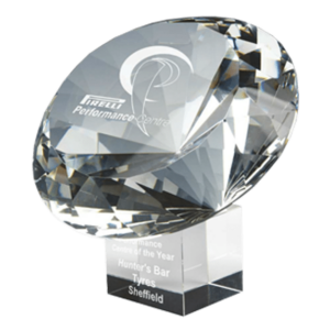 Kristallblock format som en diamant 200mm, vikt 4kg