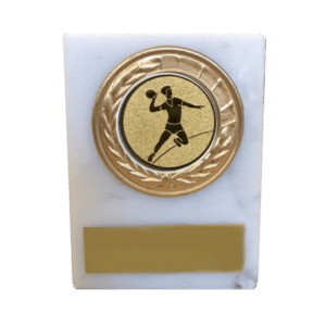 Marmorplakett med manlig handbollsjetong